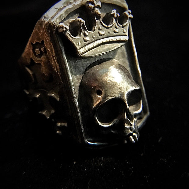 Black Label Heavy Crown Ring